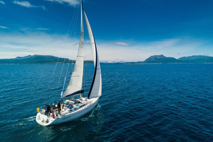 sailing on Flathead Lake